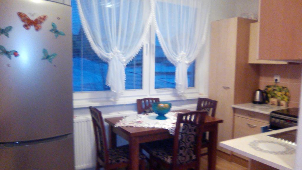 Apartman Nova Lesna Appartement Buitenkant foto